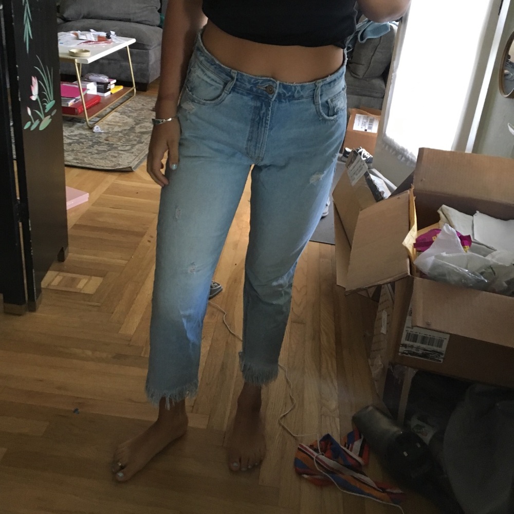 light wash jeans